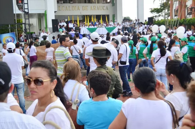 Miles de araucanos marcharon para pedir por fin de conflicto y el respeto por los civiles.